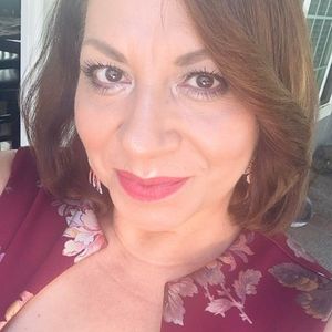 Meet your Posher, Roberta